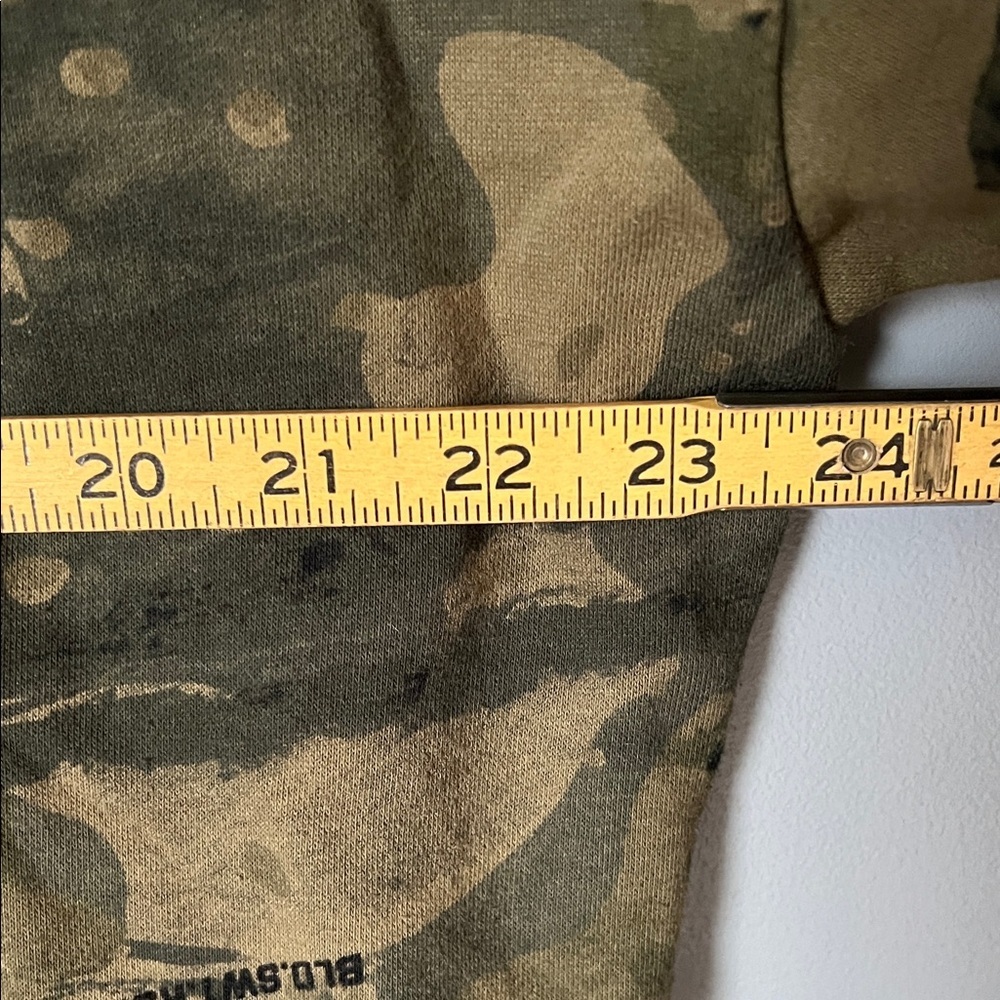 Under Armour Project Rock USA Camo Loose Fit Pullover Sweatshirt Women’s XL - Picture 8 of 11